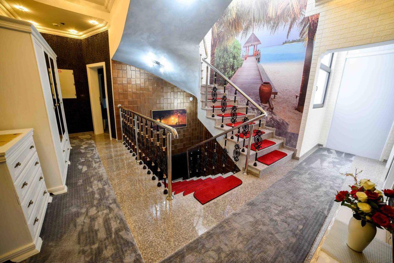 Hotel Palace Velika Kladusa Exterior foto